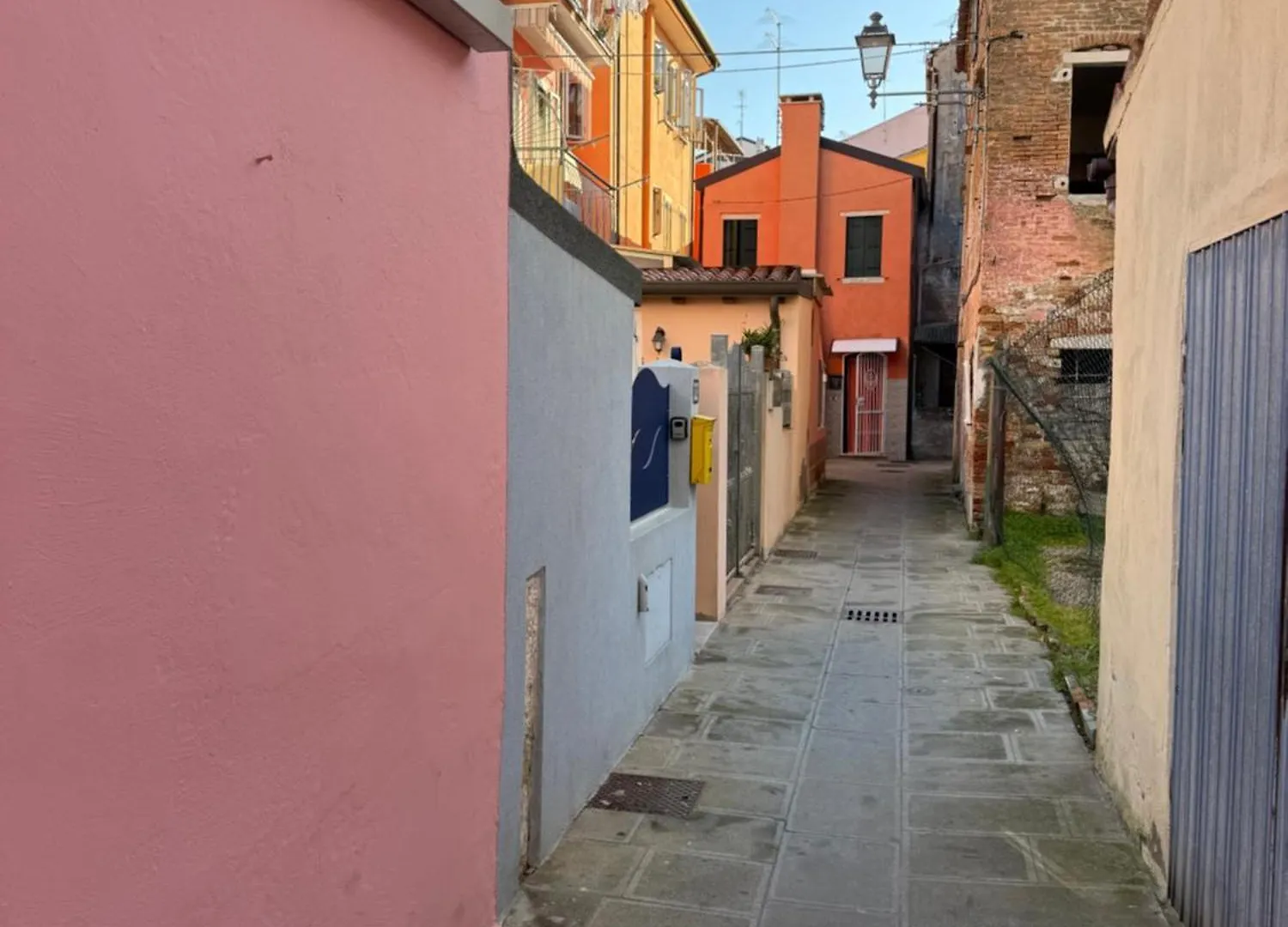 Welc-Om Canal Lusenzo Chioggia 0*,  Italy